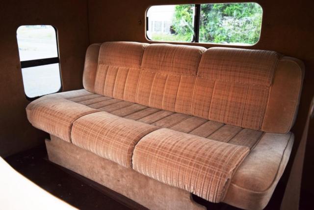 1986 ford e350 dually toy hauler,tow vehicle,sleeper, 460v8, 60k miles, low rsrv