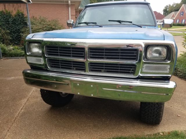 1991 ramcharger 4x4