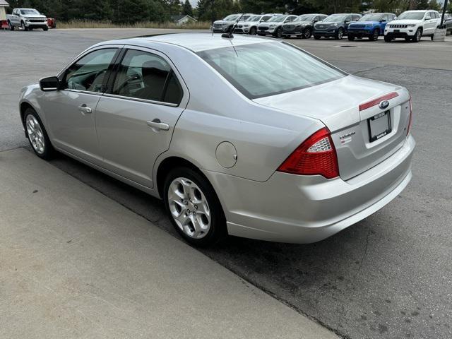 2010 ford fusion se