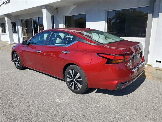 2021 nissan altima 2.5 sv