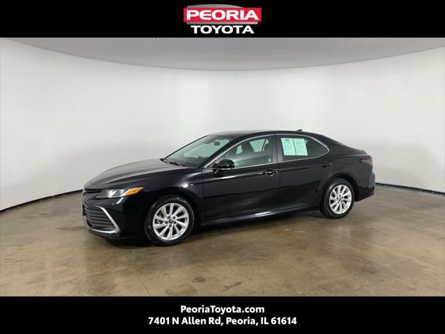 2023 toyota camry le