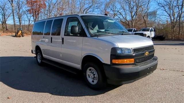 2024 chevrolet express 3500 rwd 3500 regular wheelbase ls