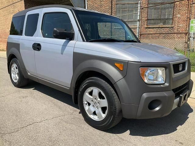 2004 honda element ex sport utility 4d