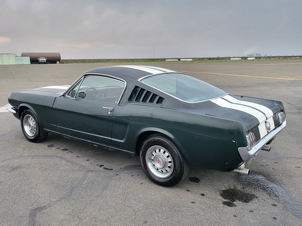 1966 ford mustang fastback