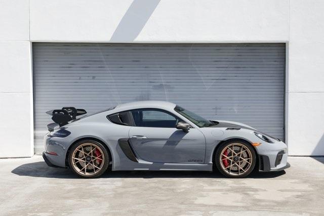 2023 porsche 718 cayman gt4 rs