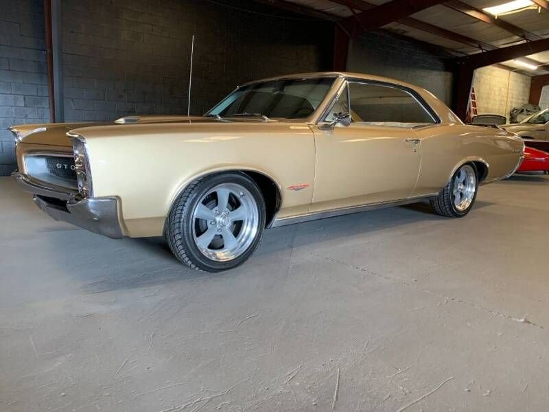 1966 pontiac gto coupe