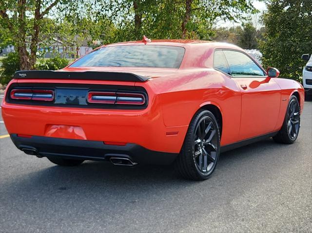 2022 dodge challenger r/t