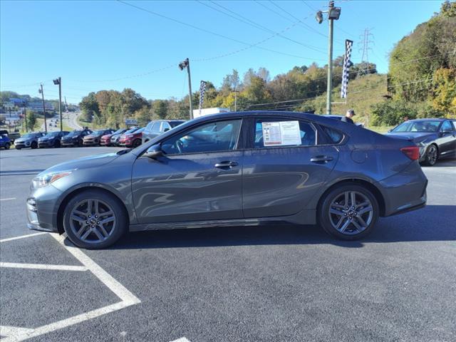 2021 kia forte gt-line