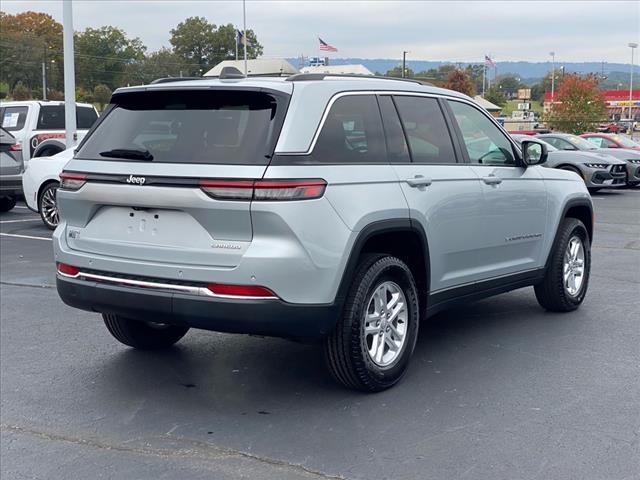 2022 jeep grand cherokee laredo