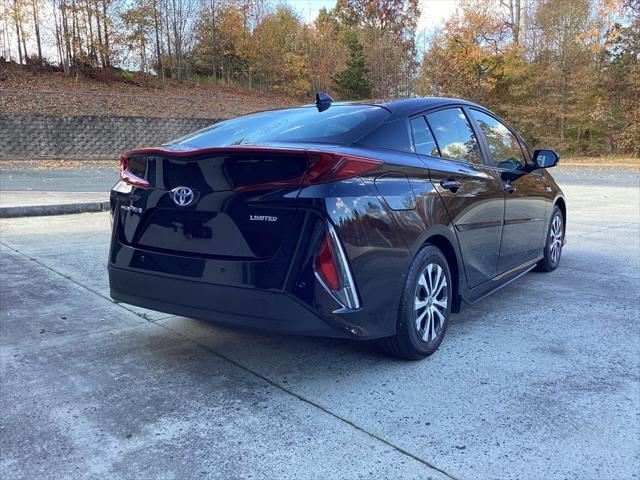 2022 toyota prius prime limited