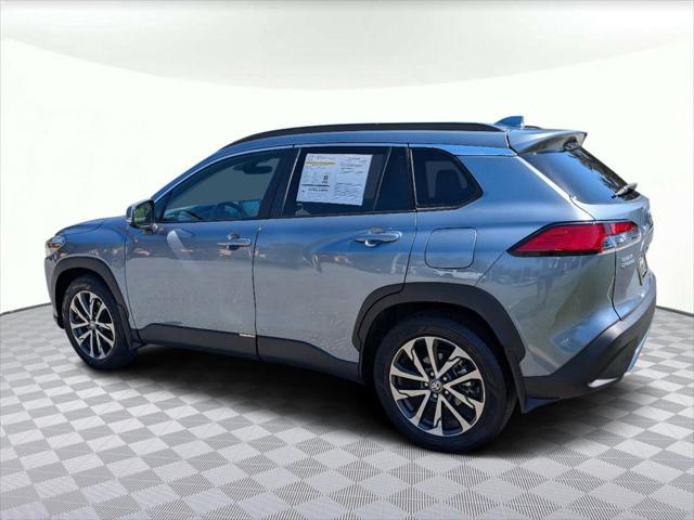 2022 toyota corolla cross xle