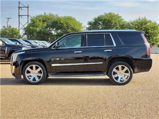 2016 Cadillac Escalade luxury collection