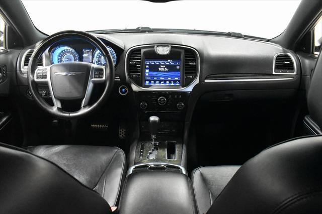 2012 chrysler 300 s