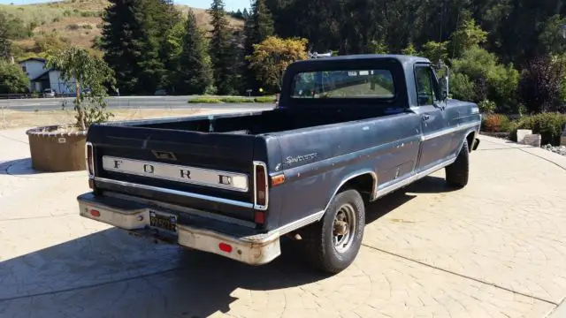 ford vintage pickup with v8 crate engine