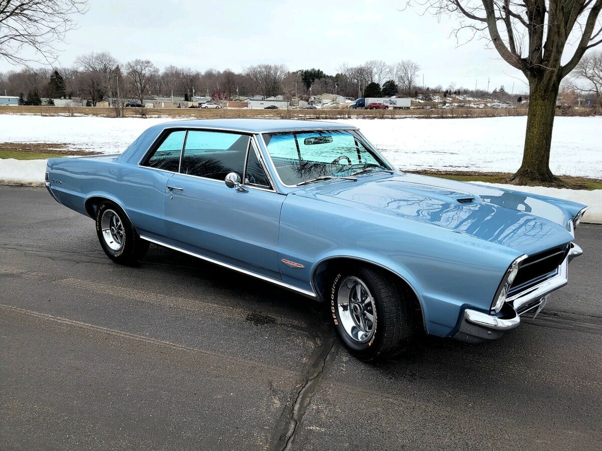 1965 pontiac gto coupe blue rwd automatic