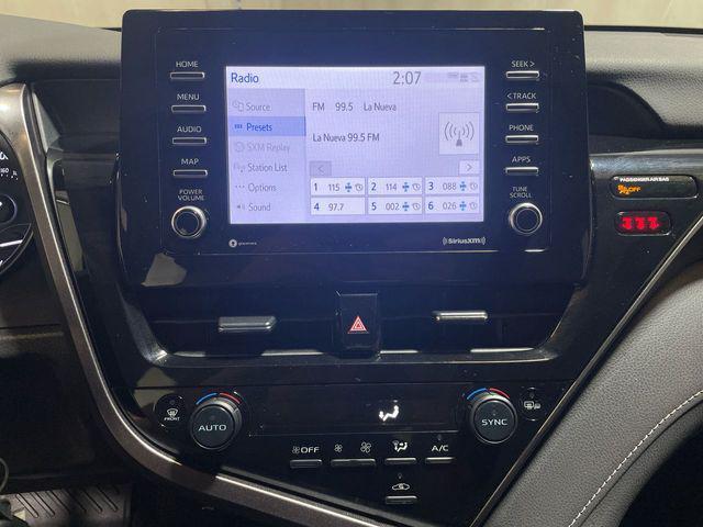 2023 toyota camry se
