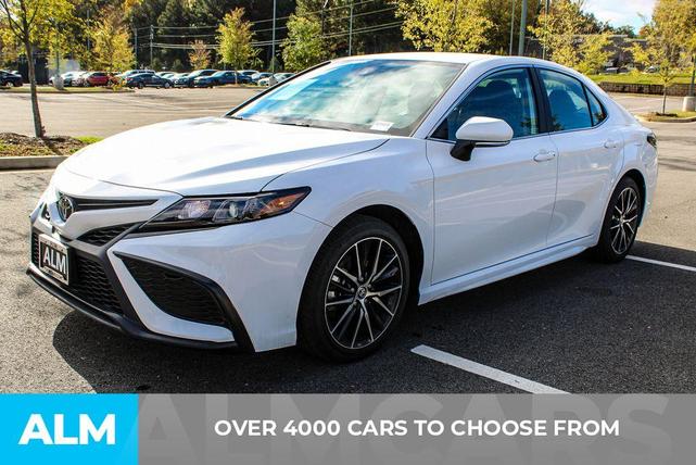 2024 toyota camry se