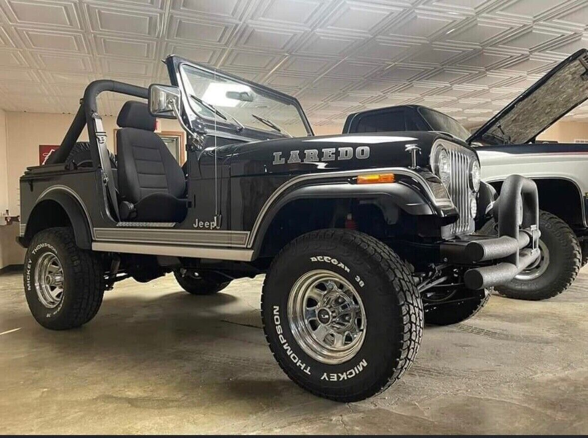 1983 jeep cj7 w/ 4.2l i6, 5-speed manual, 4x4, power steering, front disc brakes