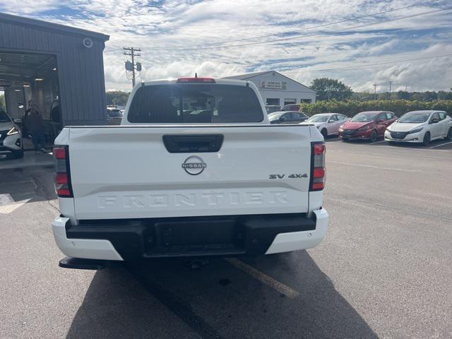 2023 nissan frontier sv