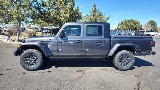 2024 Jeep Gladiator