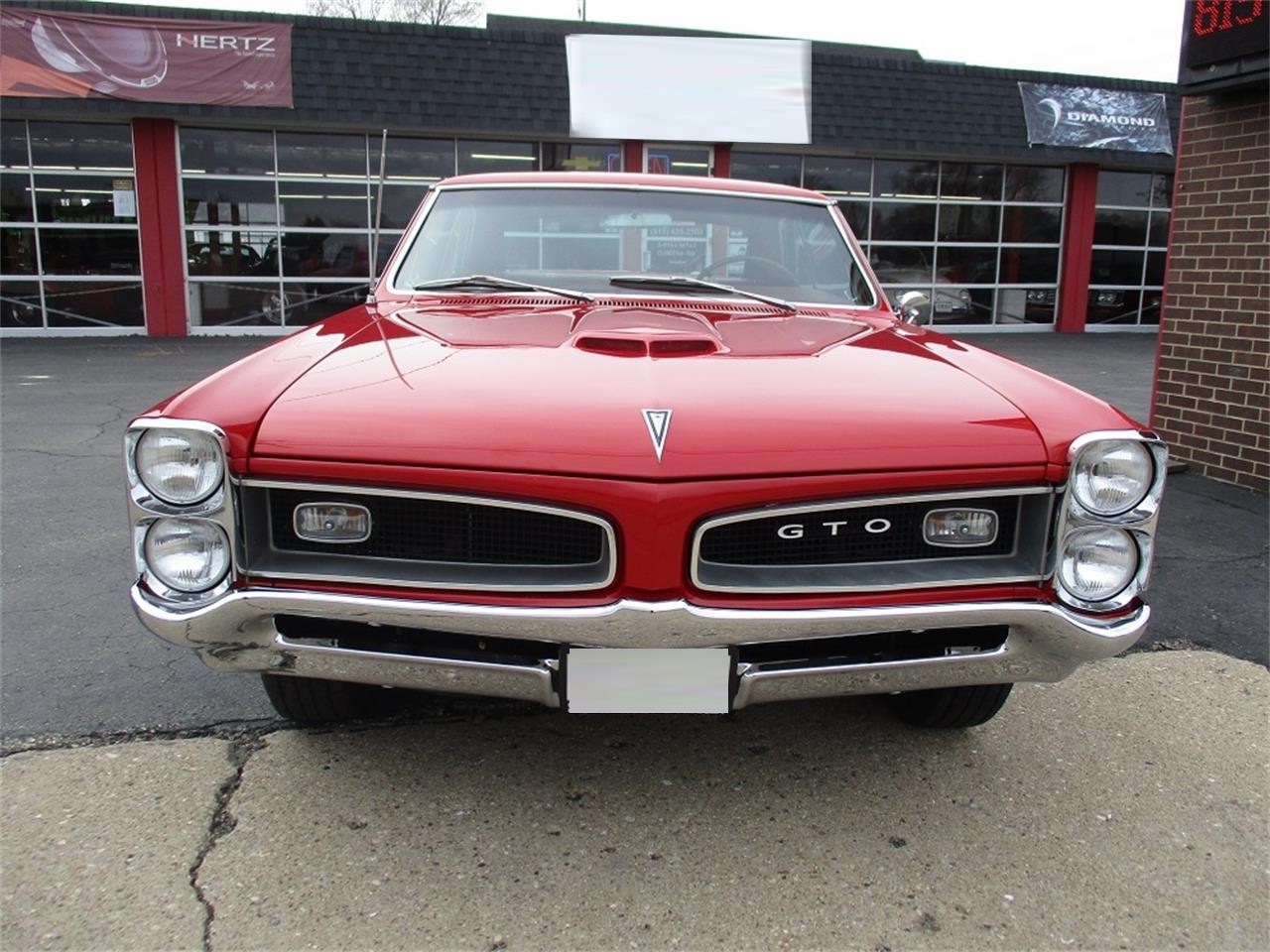 1966 pontiac gto