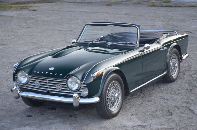 beautiful strong driving solid british racing green tr4