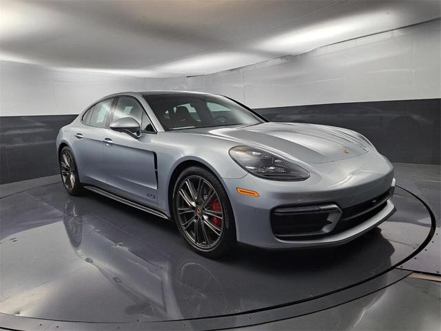 2021 porsche panamera gts