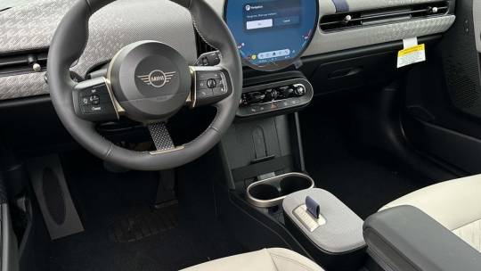2025 Mini Hardtop
