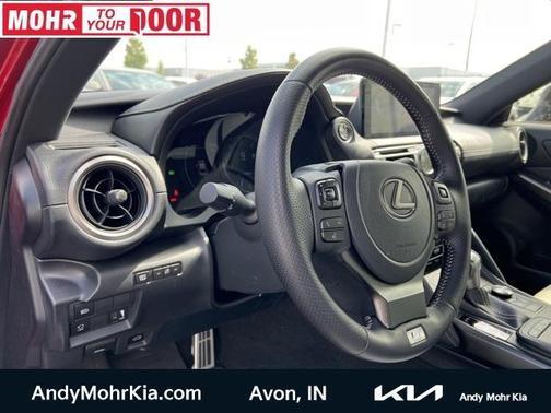 2022 lexus is 350 in milwaukee, wisconsin