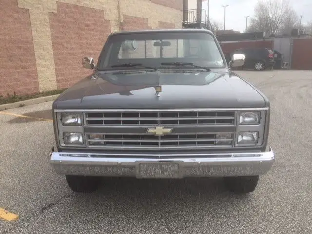 1987 chevy silverado k10 61,000 orginal miles