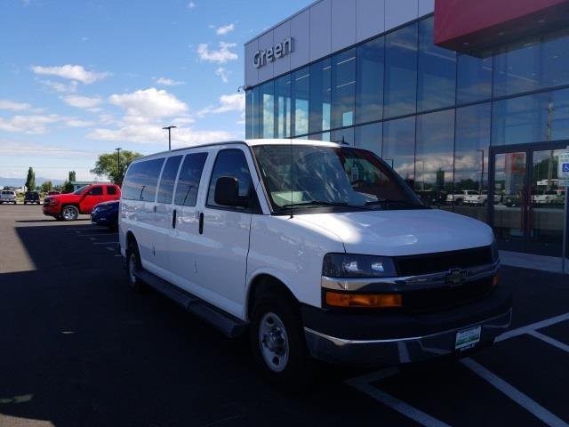 2015 chevrolet express passenger lt 3500 lt 3500 3dr extended passenger van w/1lt for sale in evergreen, montana