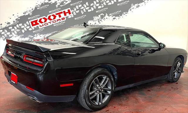 2019 dodge challenger gt