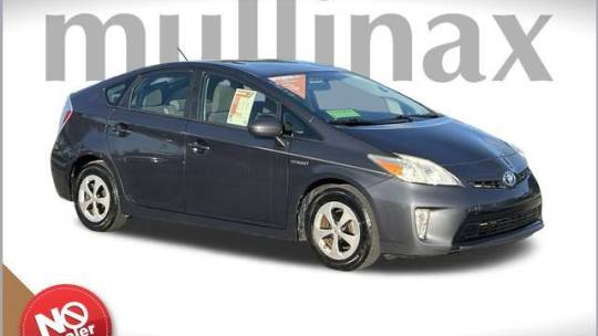 2012 toyota prius two