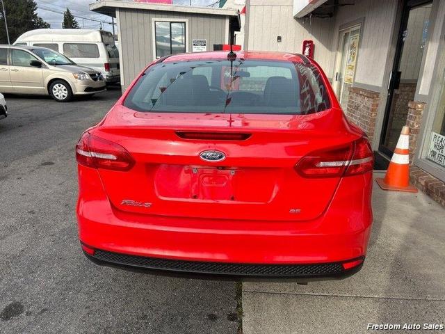 2015 ford focus se