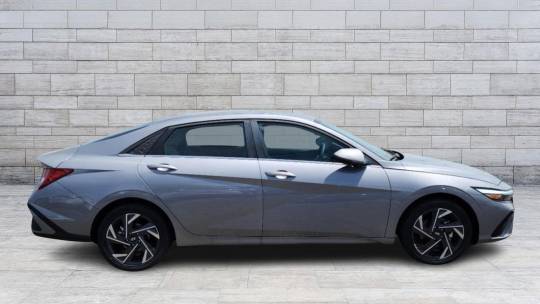 2024 Hyundai Elantra