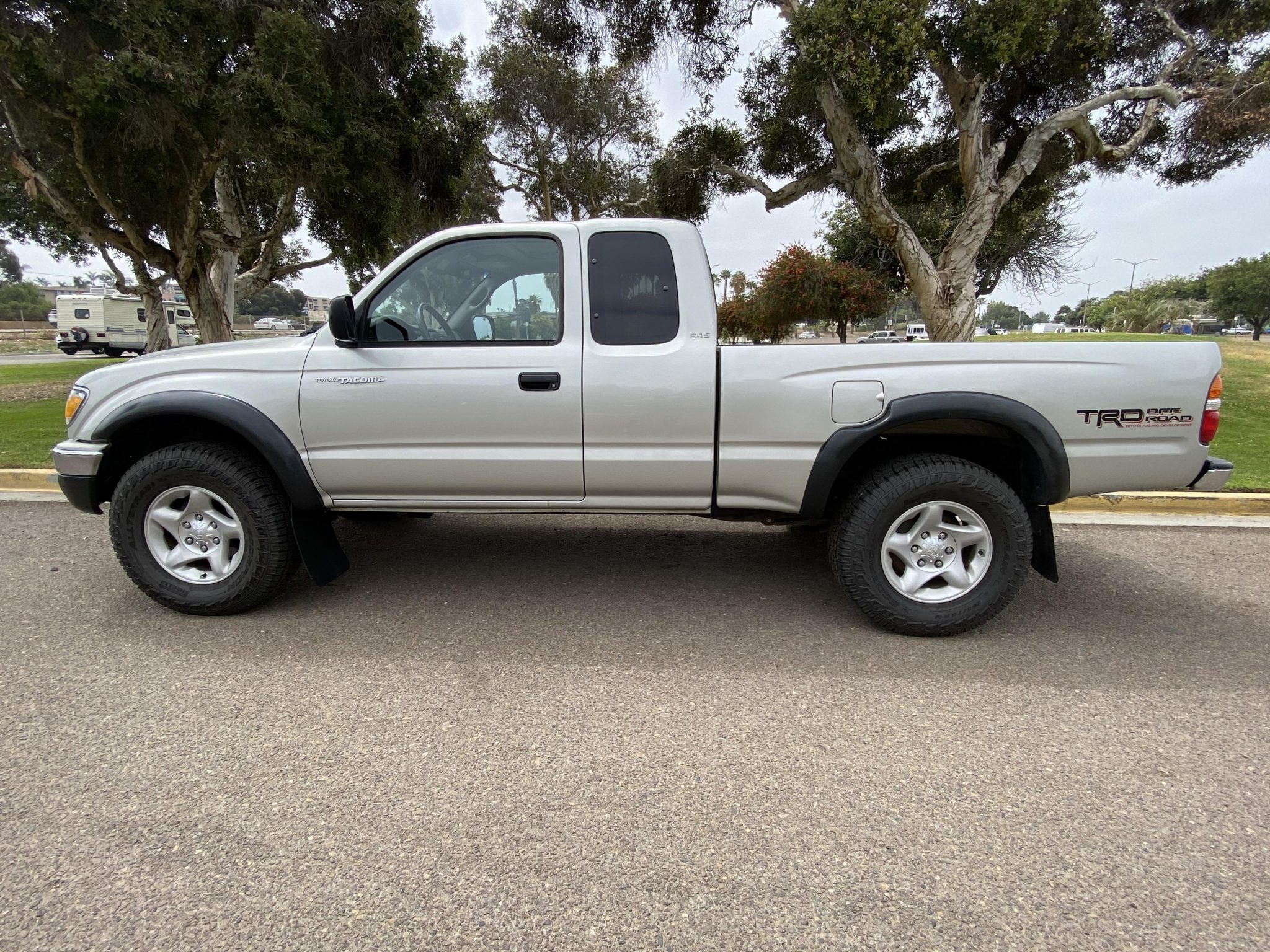 2001 toyota tacoma sr5 trd 4×4