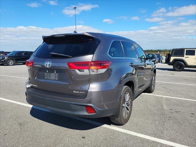 2019 toyota highlander xle