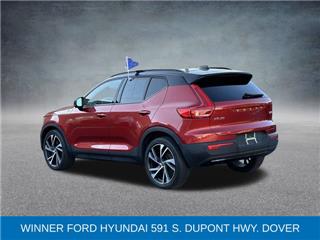 2021 Volvo XC40 t5 r-design