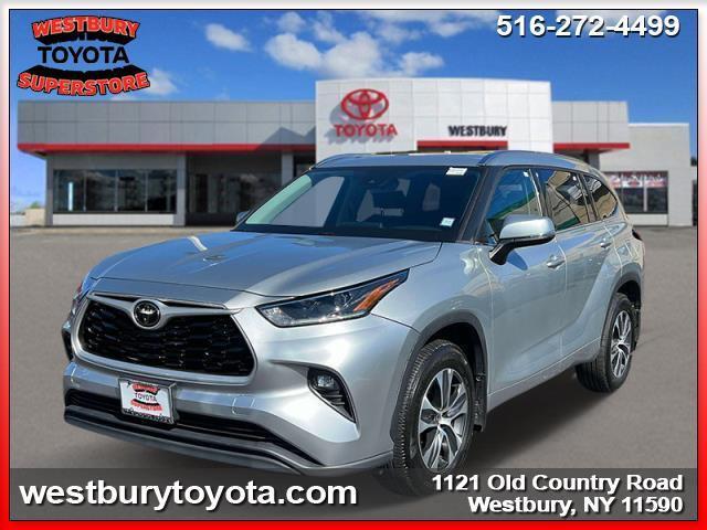 2021 toyota highlander xle