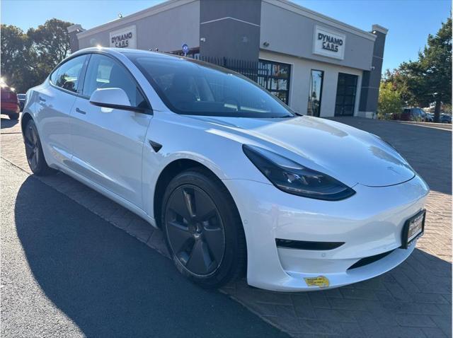 2022 tesla model 3 standard range