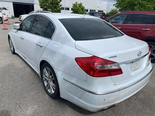 2014 hyundai genesis 3.8 in jackson, tennessee