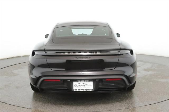 2022 porsche taycan 4s