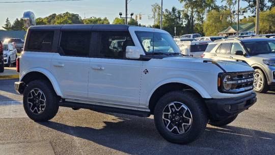 2024 Ford Bronco outer banks