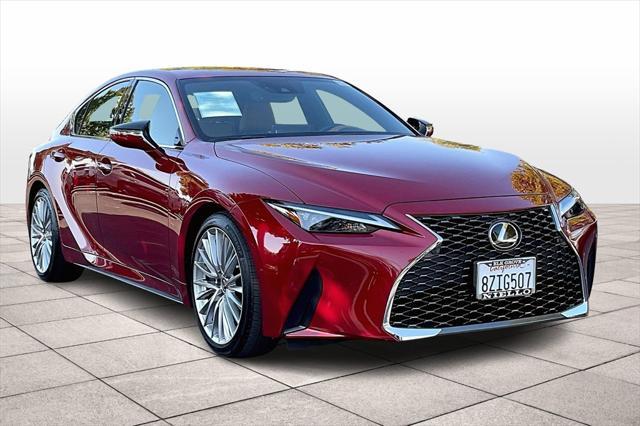 2022 lexus is 300 base