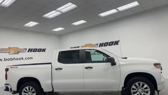 2022 chevrolet silverado 1500 custom
