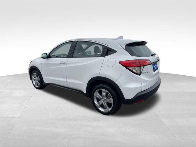 2022 honda hr-v lx