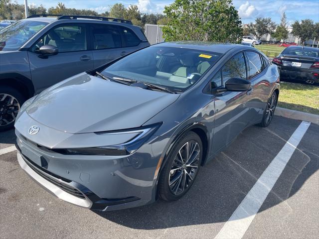 2024 toyota prius xle