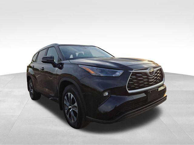 2024 toyota highlander xle