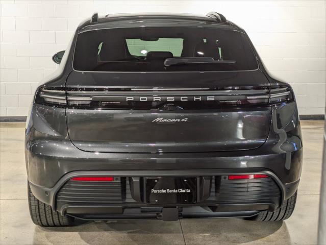 2024 porsche macan base
