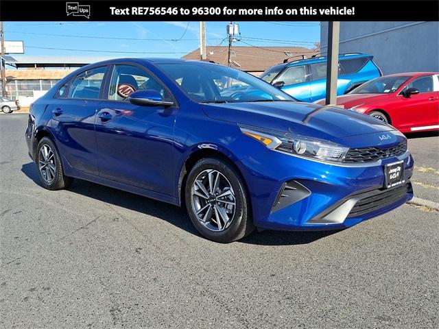 2024 kia forte lxs